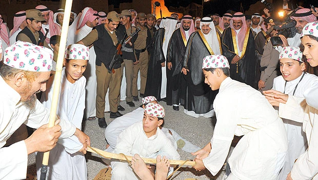 Khobaraa heritage village attracts families during Eid