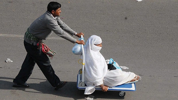 Makkah’s cart-pushers provide a yeoman service