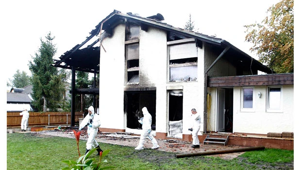 Bayern’s Breno detained following house fire