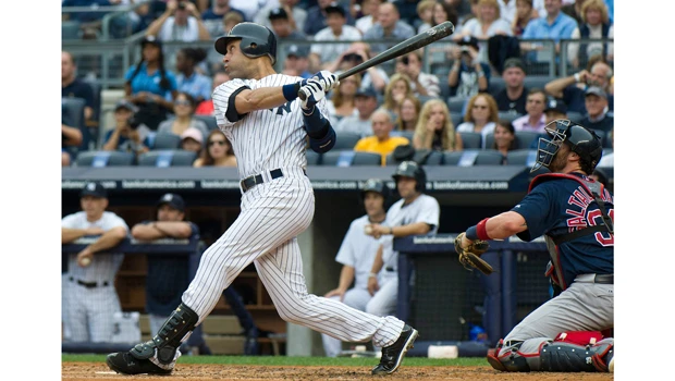 Yankees add to Red Sox woes