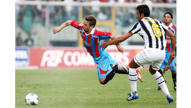 Unbeaten Juventus reclaims Serie A lead