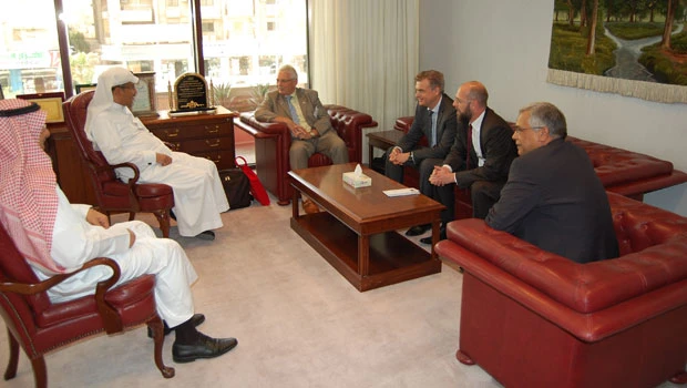 German businessmen seek local partners
