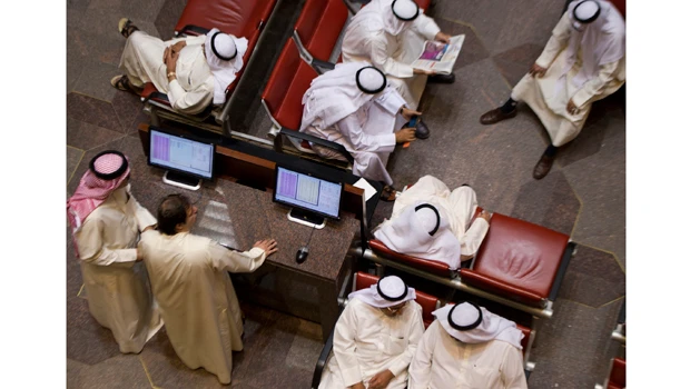 Banks lift Qatar stocks index; most Gulf markets rise