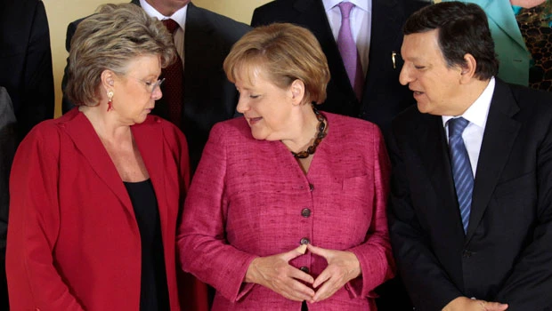 Europe struggles with bank support