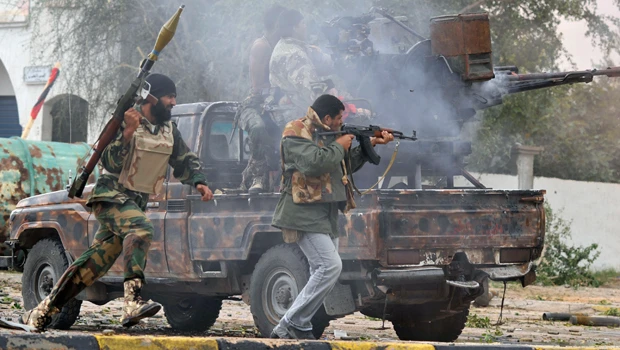 Revolutionary fighters seize Sirte’s police HQ