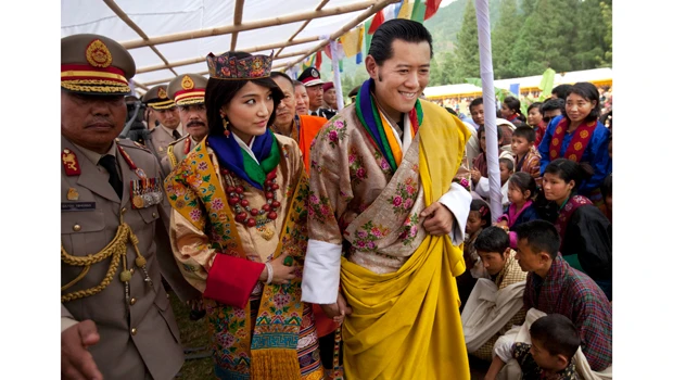 King of Bhutan marries in elaborate ceremony