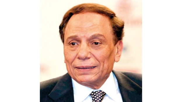 Adel Imam barred from entering town