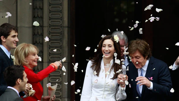 Paul McCartney weds in nostalgia-filled ceremony