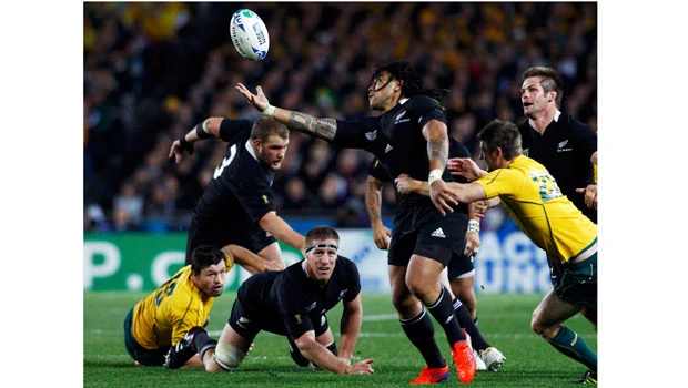 All Blacks overpower Wallabies to reach final