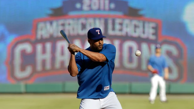 Cardinals, Rangers start World Series showdown