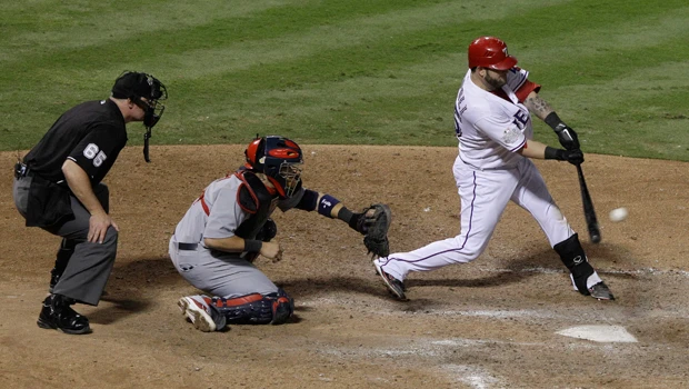 Napoli, Pujols swing deep into World Series lore