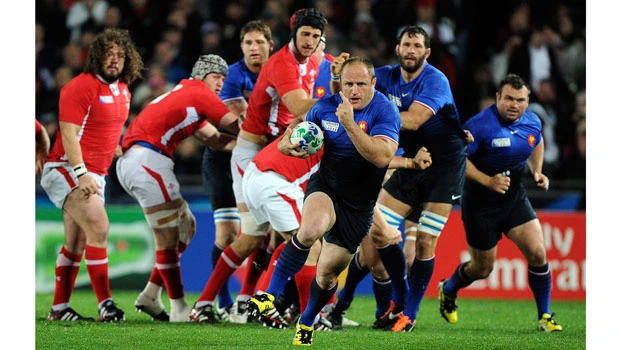 France reaches Rugby World Cup final, edges Wales 9-8