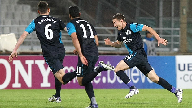 Big guns march on, Arsenal stuns Marseille