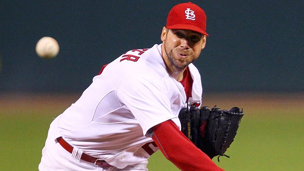 Carpenter wins feud with Brewers to give Cards 2-1 lead