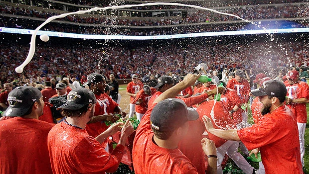 Rangers rout Tigers to claim World Series berth