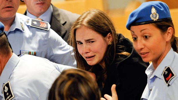 Amanda Knox heads for US after acquittal