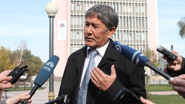 Kyrgyz election front-runner claims outright win