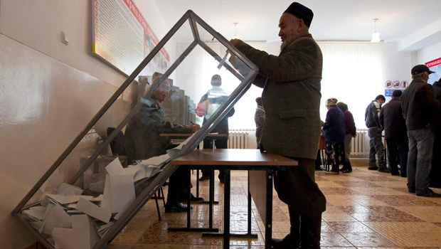 Kyrgyz voters cast presidential ballots