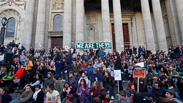 London protesters camp out to show anger at bankers