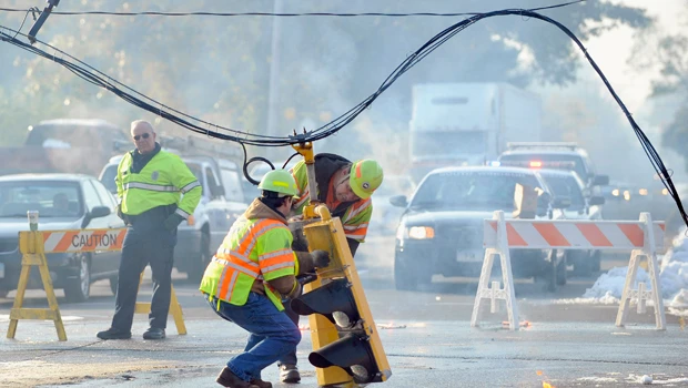 Snow batters US Northeast; millions without power