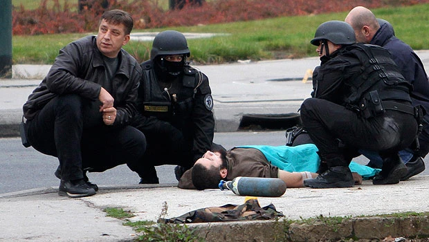 Man opens fire outside US embassy in Bosnia