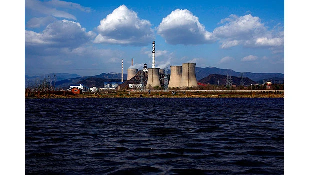 ‘Emissions gap’ overshadows warming target: UNEP