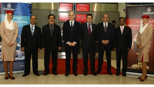 Emirates' St. Petersburg launch marked in northern, southern hemispheres