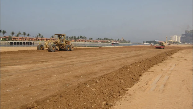 Jeddah beach projects play spoilsport for visitors