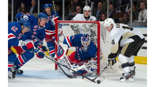 Rangers down Penguins for third straight victory