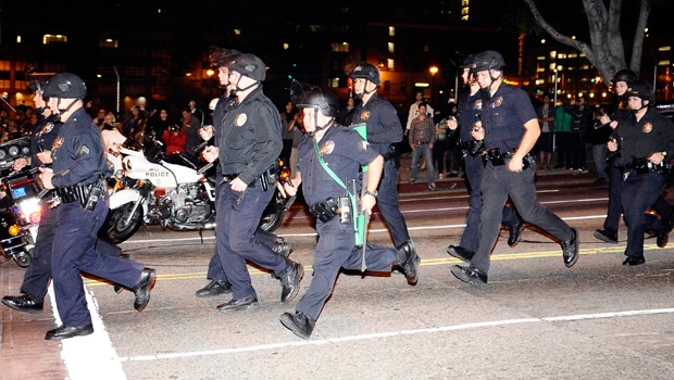 Los Angeles police move in after protesters defy eviction deadline