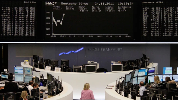 European shares fall on Merkel comments