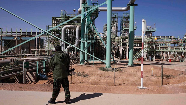 Iran seeks OPEC cuts, Arab members unlikely to agree