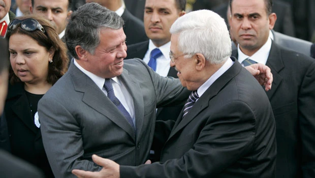 Jordanian king pays rare visit to West Bank