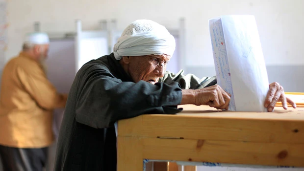 Voting starts in Egypt’s landmark elections