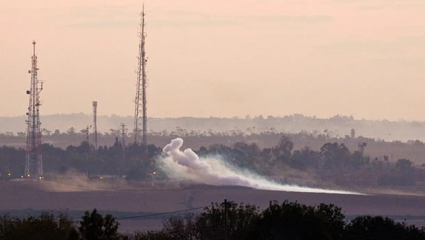 Egypt: Israel delaying expanding Gaza offensive