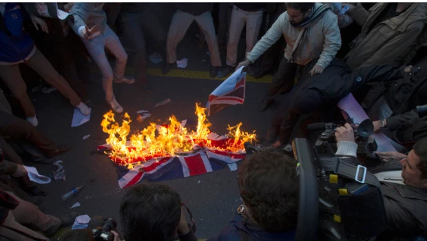 Iranian students storm British Embassy in Tehran