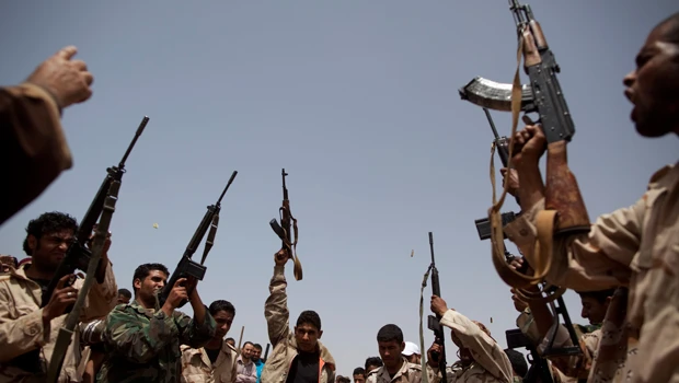 Libyan troops demand pay in time for Eid