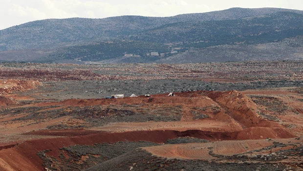 Syria mining Lebanon border