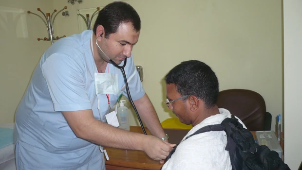 Sick pilgrims perform Haj under medical supervision