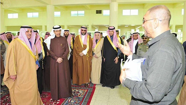 Pilgrim influx to Madinah continues