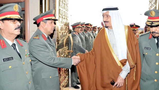 Prince Salman inspects missile defense command