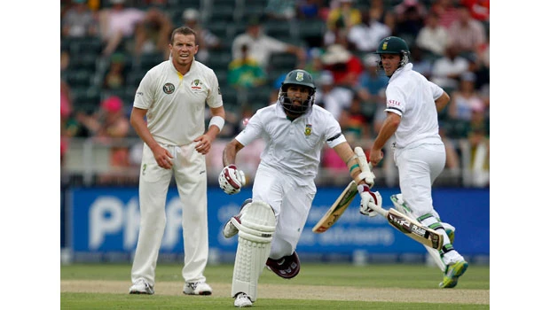 Amla, De Villiers put South Africa in control