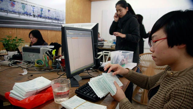 Thousands send money to China’s Ai for tax bill