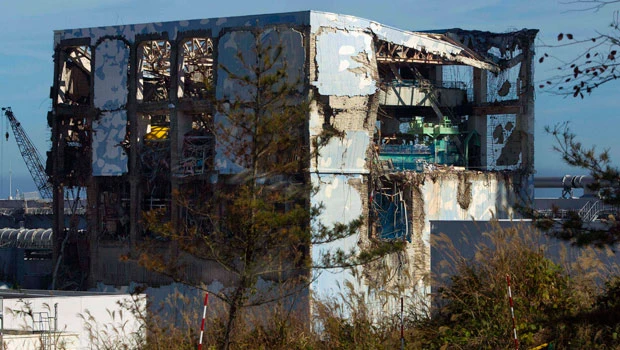 1st look at Japan nuke plant: Rubble amid progress