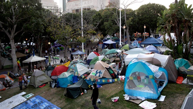 Cities negotiating to close Occupy encampments