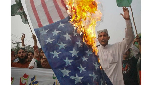 Pakistan says NATO ignored its pleas during attack