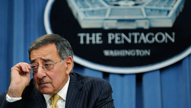 Panetta: Deep US defense cuts mean fewer troops