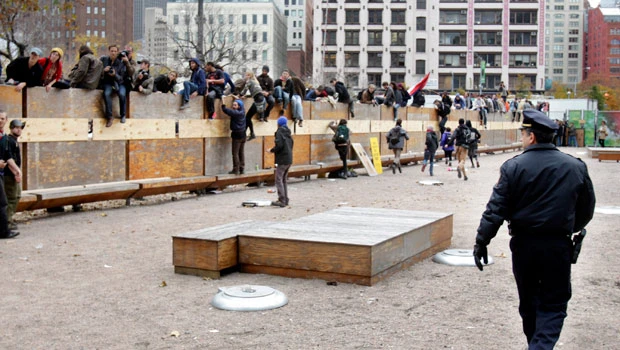 Occupy Wall Street protesters swept from NY park