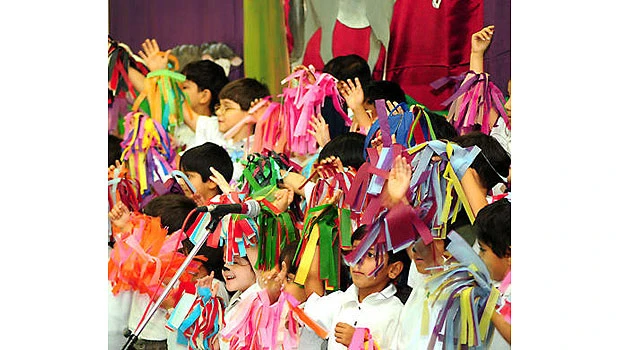 1.8m children congratulate King Abdullah