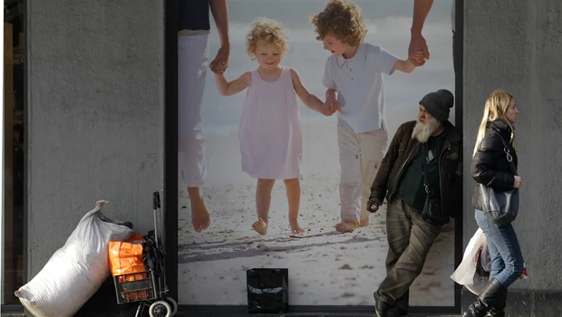 Euro zone faces recession in winter